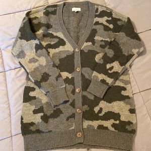 Lucky Brand green camo cardigan sweater size L